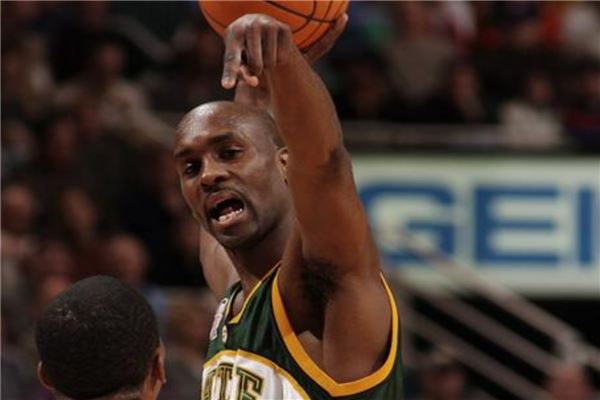 避免他被其 避免他被其