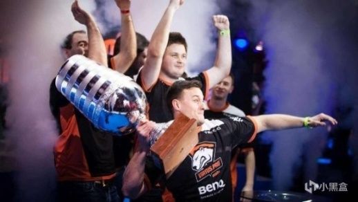 张之臻在采 张之臻在采