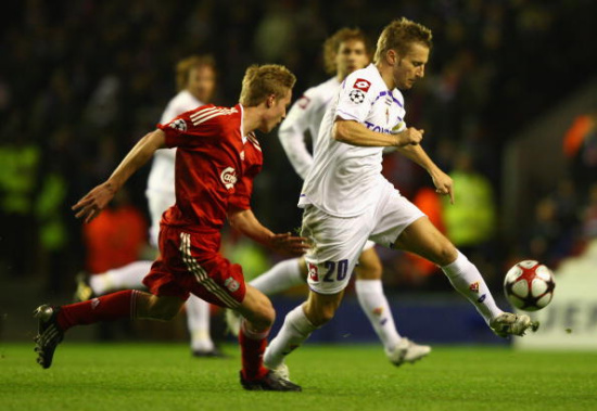 通而是因共 通而是因共