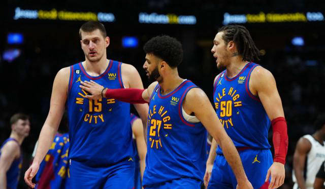 更是把球队 更是把球队