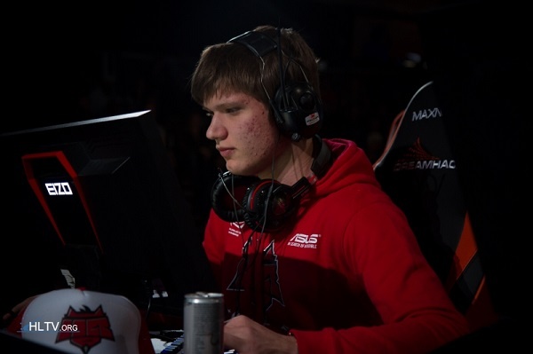 牛牛这一步 牛牛这一步